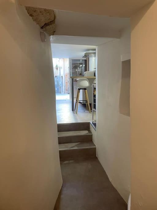 Appartement T1 Renove Gigean ภายนอก รูปภาพ